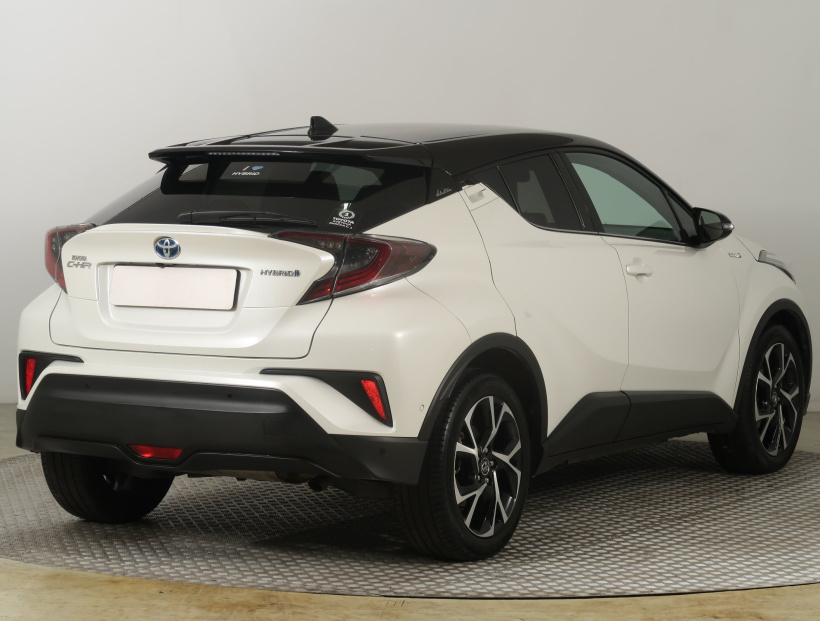 Toyota C-HR, 2019