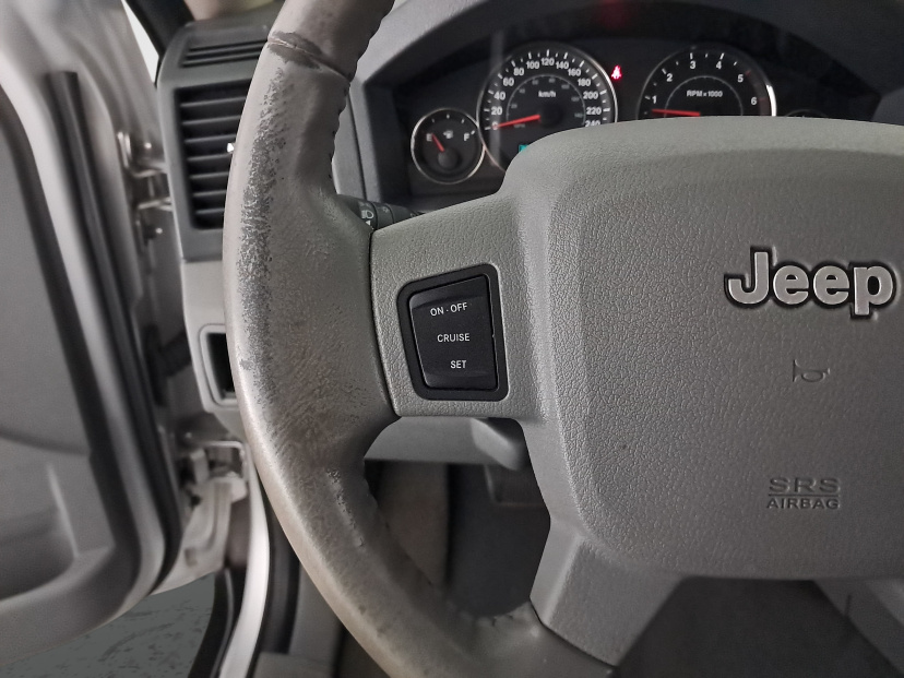 Jeep Grand Cherokee, 2006