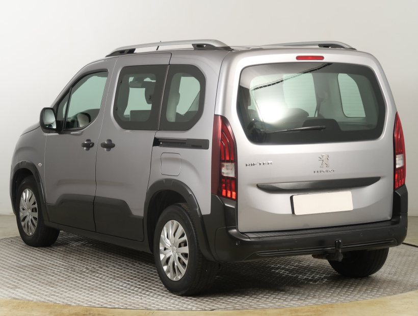 Peugeot Rifter, 2020