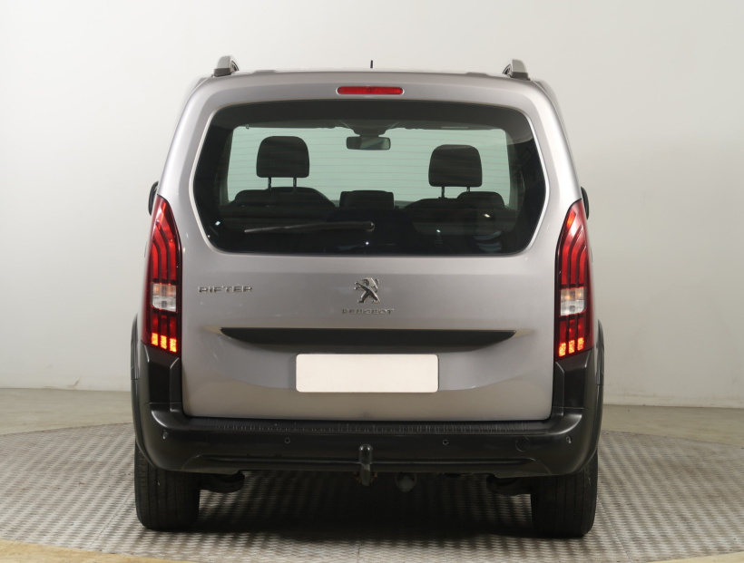 Peugeot Rifter, 2020