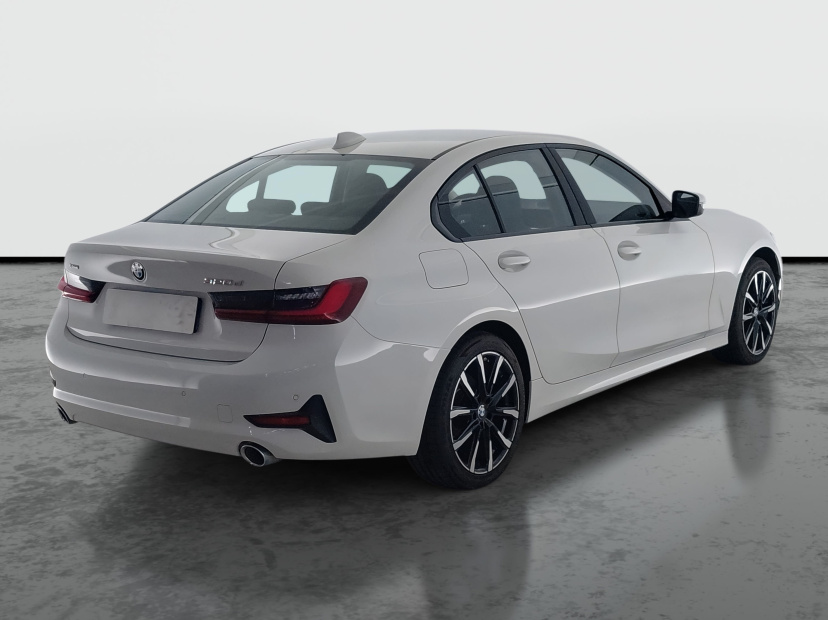 BMW 3, 2022