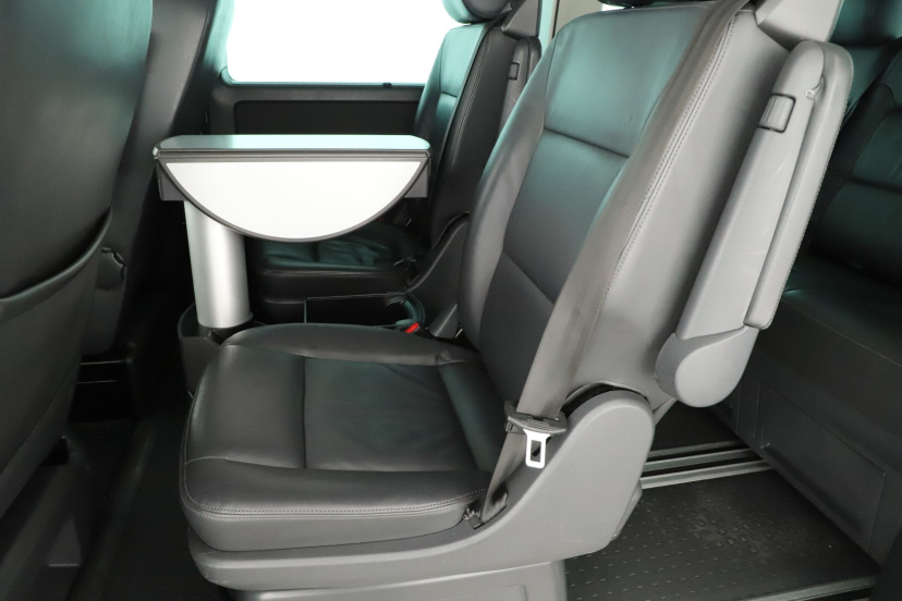 Volkswagen Multivan, 2013