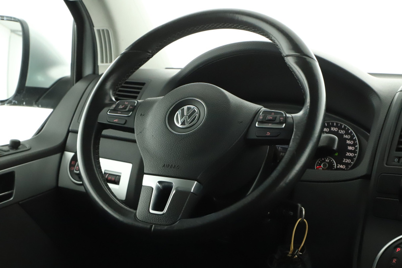 Volkswagen Multivan, 2013
