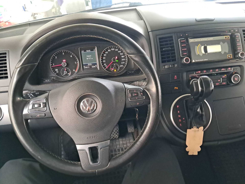 Volkswagen Multivan, 2013