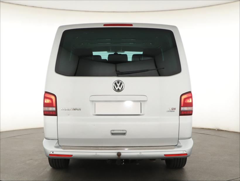 Volkswagen Multivan, 2013