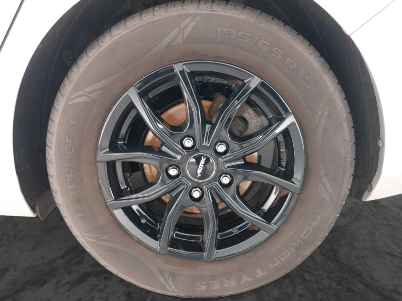 Hyundai i30, 2016
