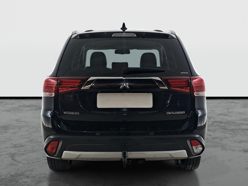 Mitsubishi Outlander, 2018
