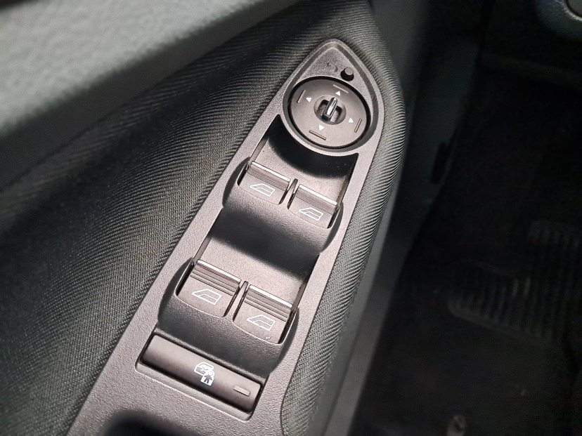 Ford C-Max, 2011
