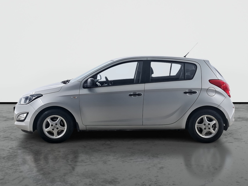 Hyundai i20, 2013