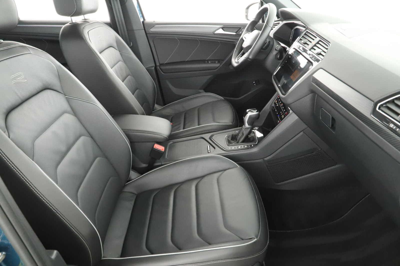 Volkswagen Tiguan - 2023