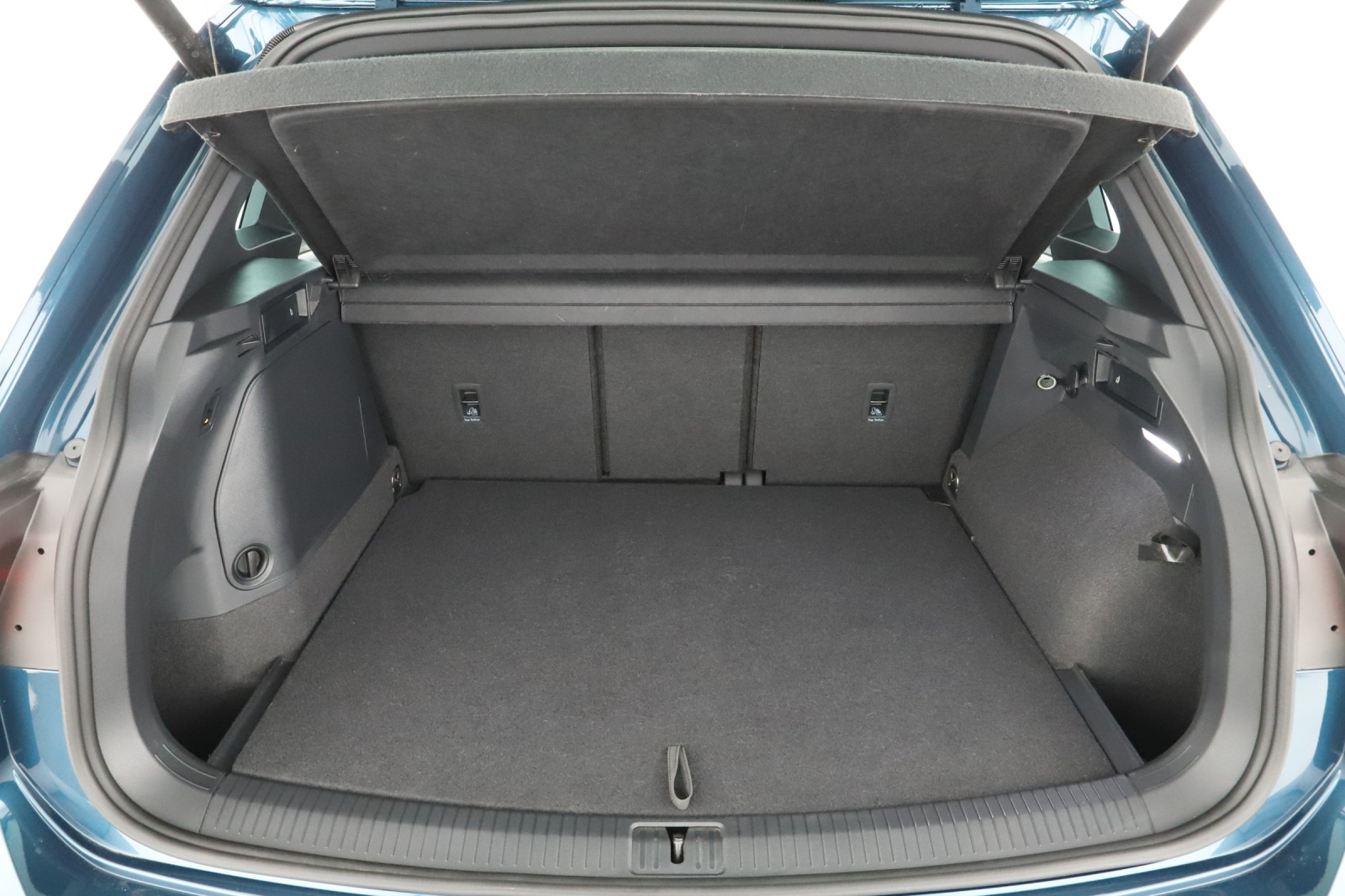Volkswagen Tiguan - 2023