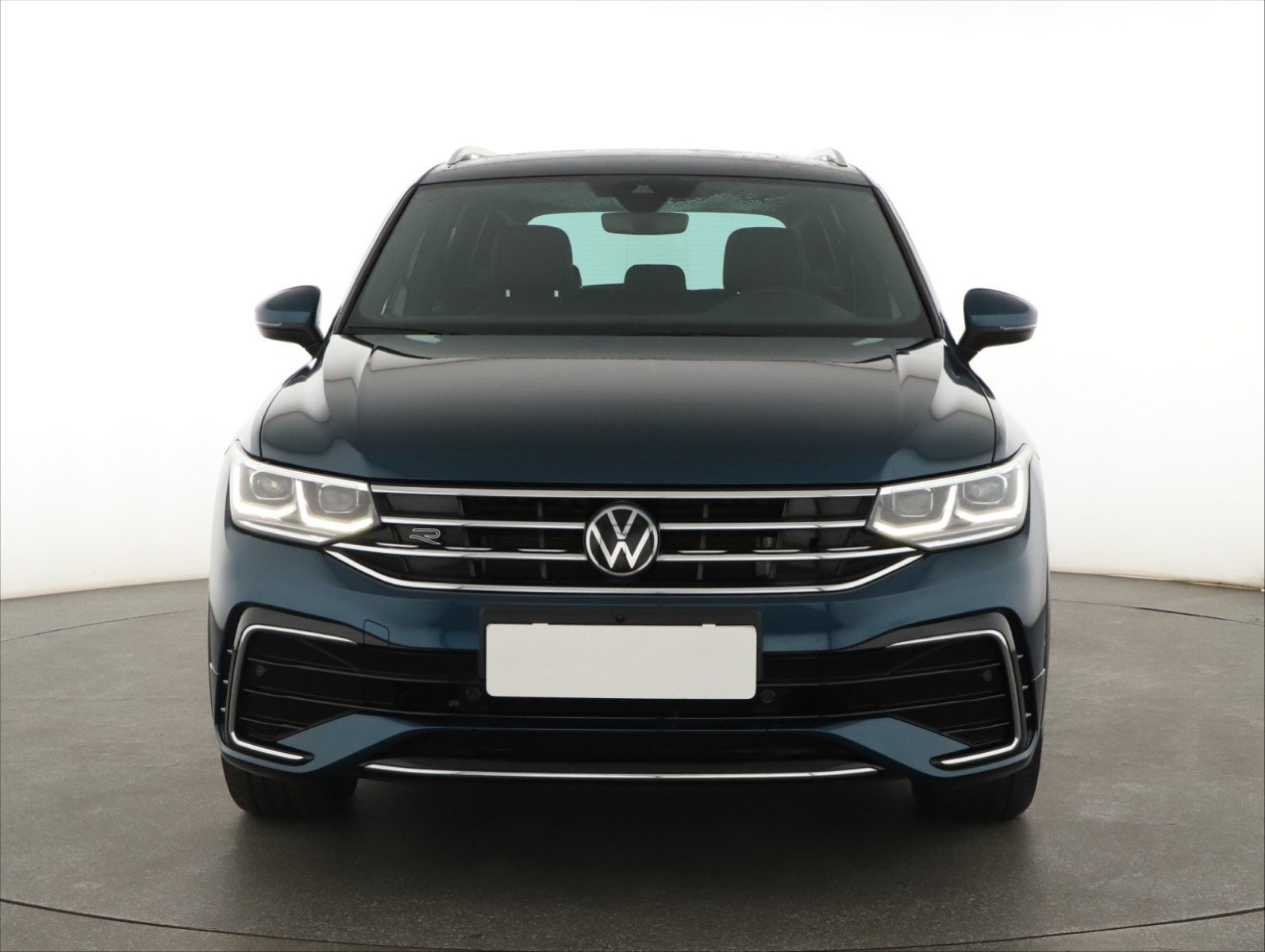 Volkswagen Tiguan - 2023