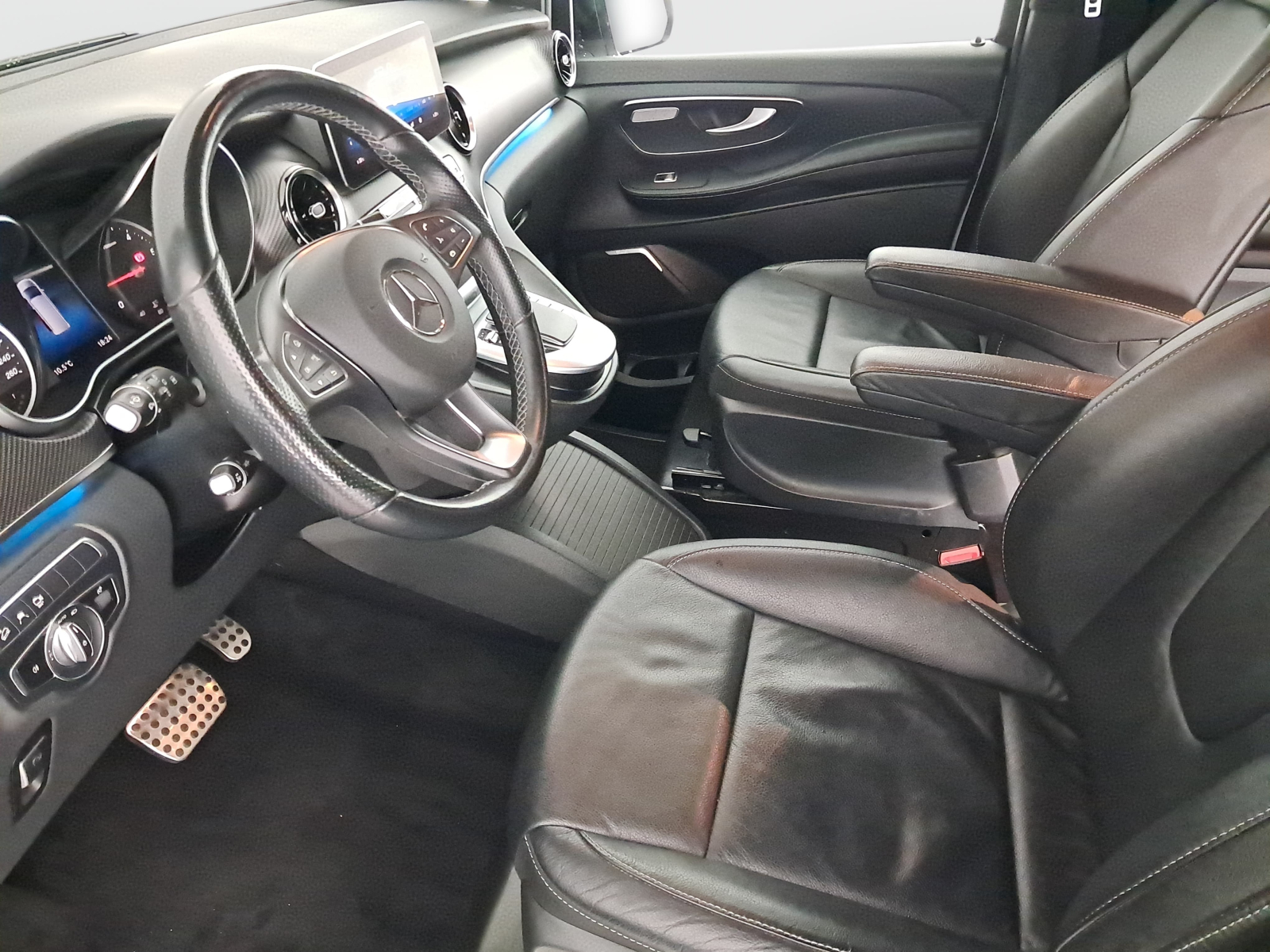 Mercedes-Benz V - 2021
