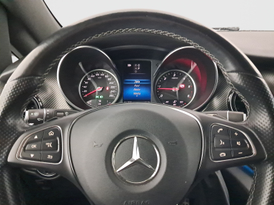 Mercedes-Benz V - 2021