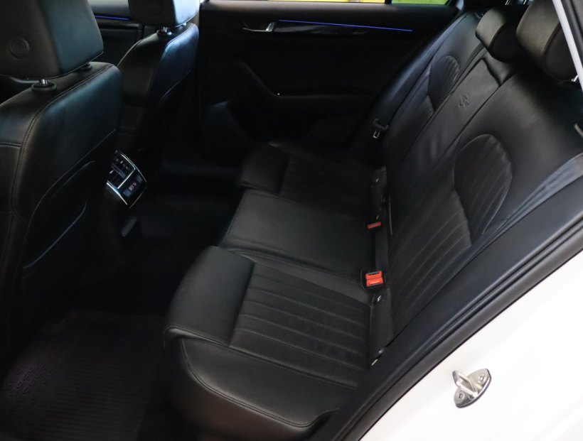 Škoda Superb, 2016