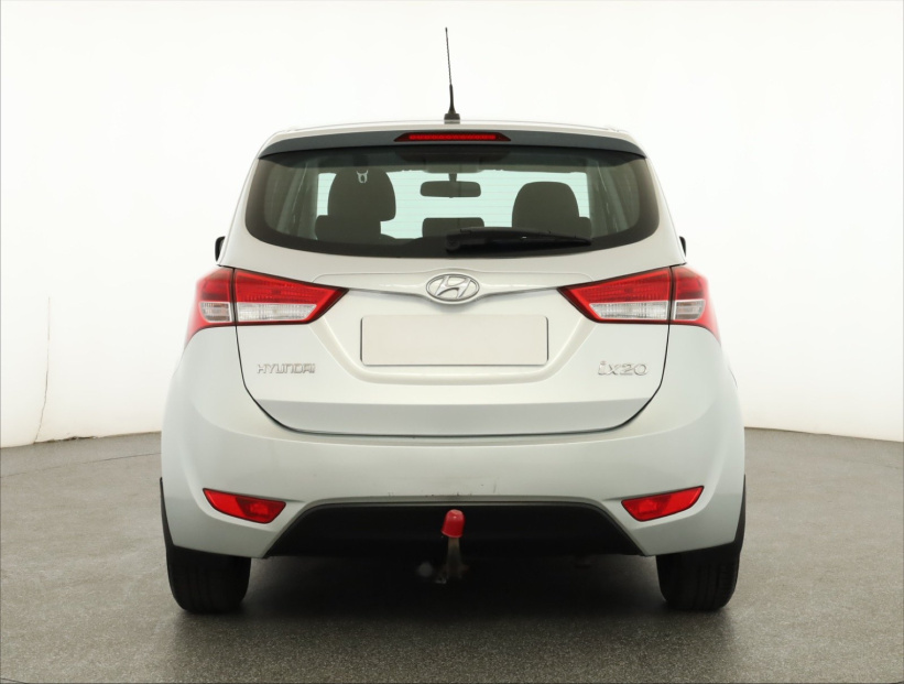Hyundai ix20, 2011
