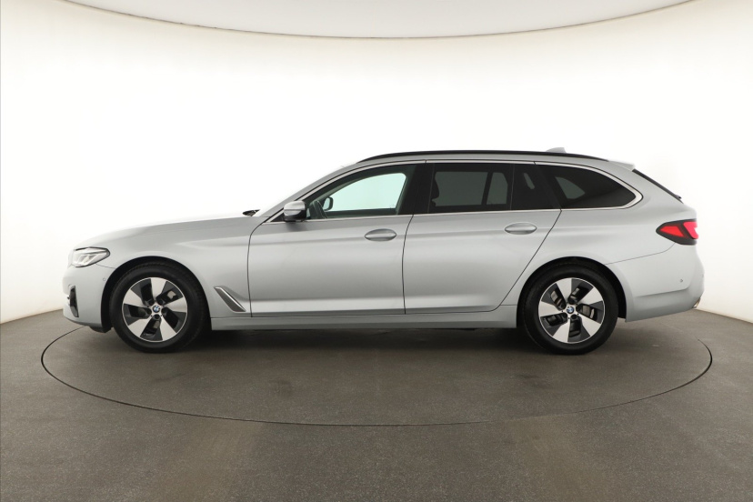 BMW 5, 2021