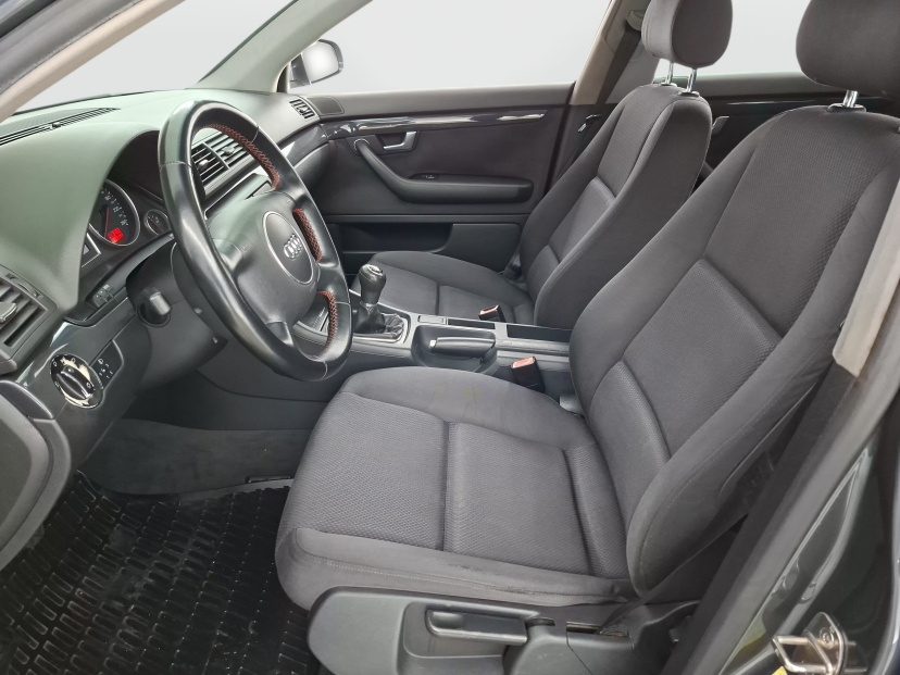 Audi A4, 2001