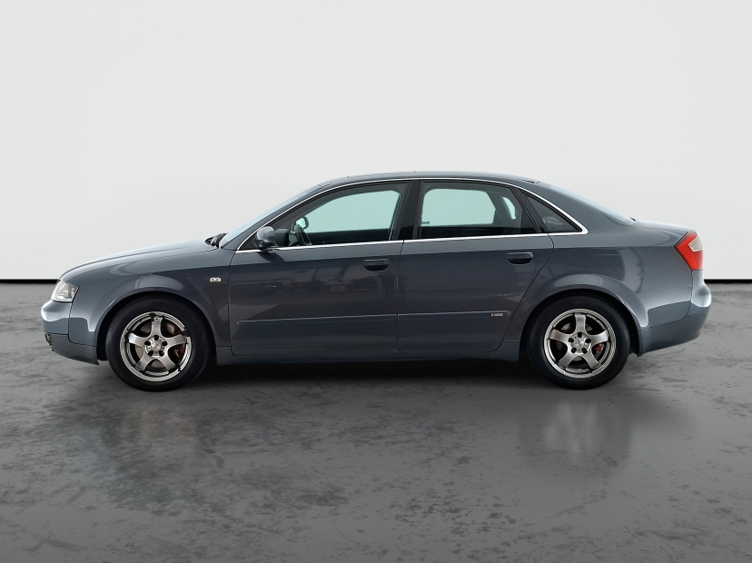 Audi A4, 2001