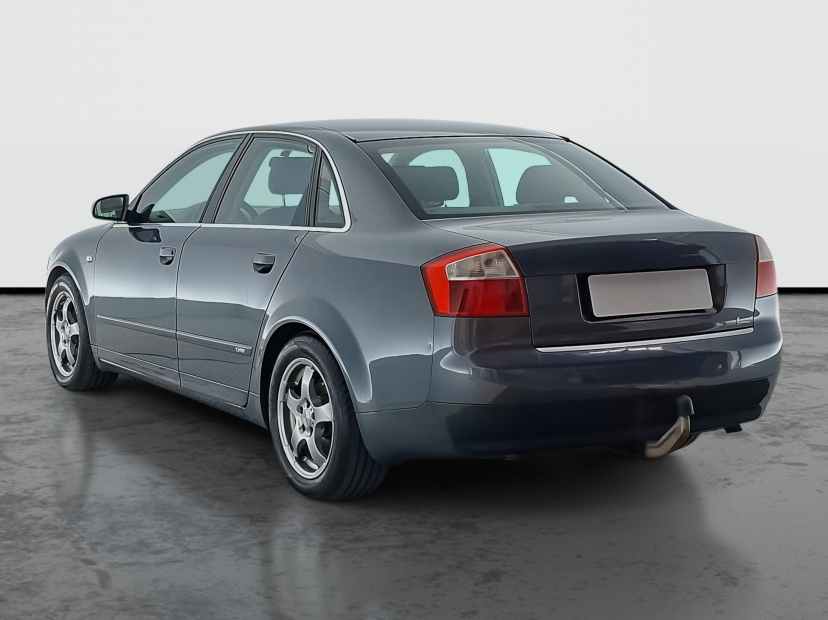 Audi A4, 2001