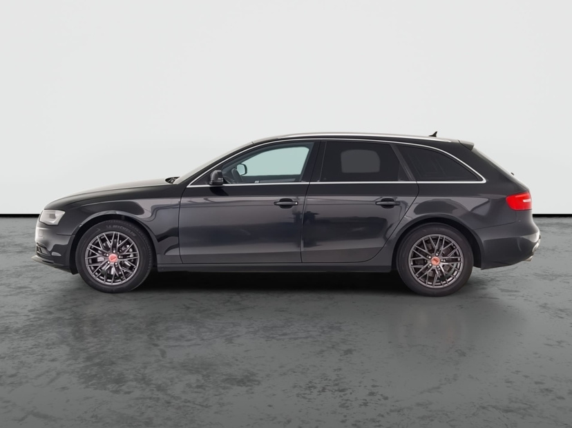 Audi A4, 2013