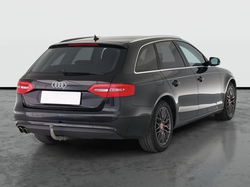 Audi A4, 2013