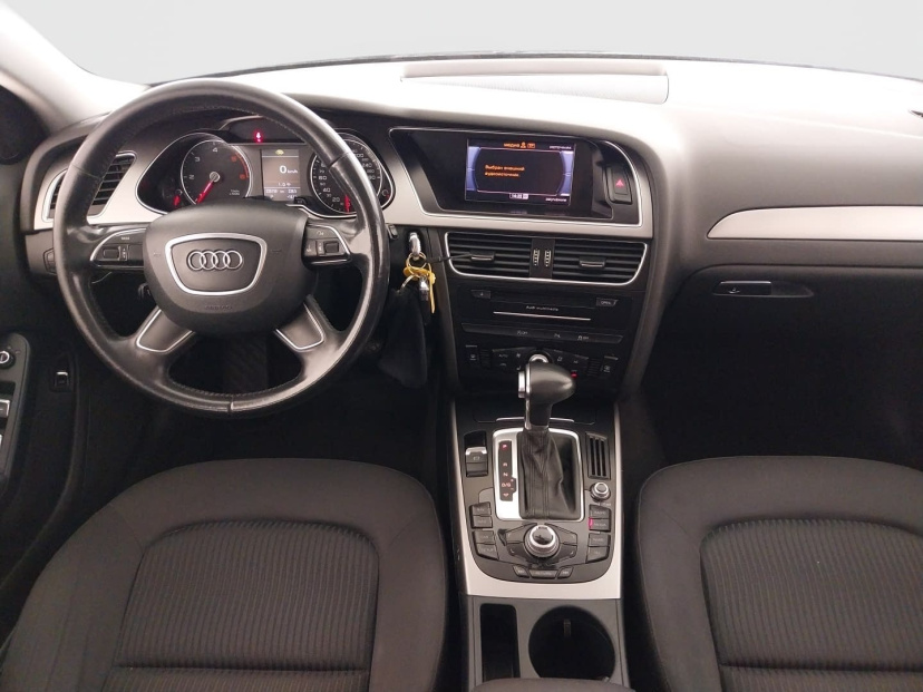 Audi A4, 2013