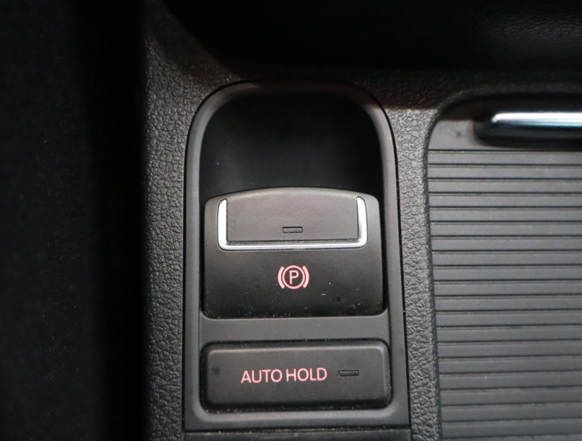 Volkswagen Tiguan, 2013