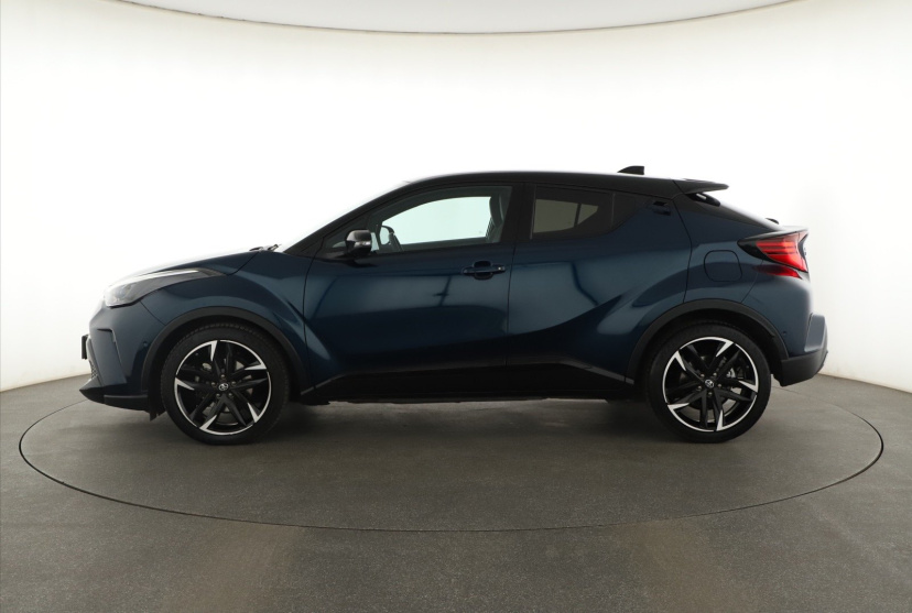 Toyota C-HR, 2023