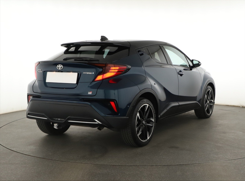 Toyota C-HR, 2023