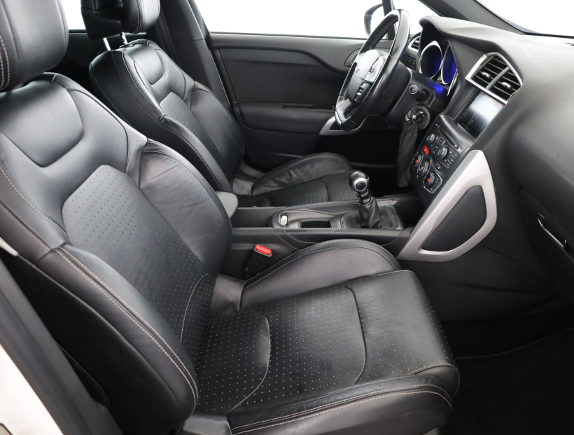 Citroen DS4, 2012