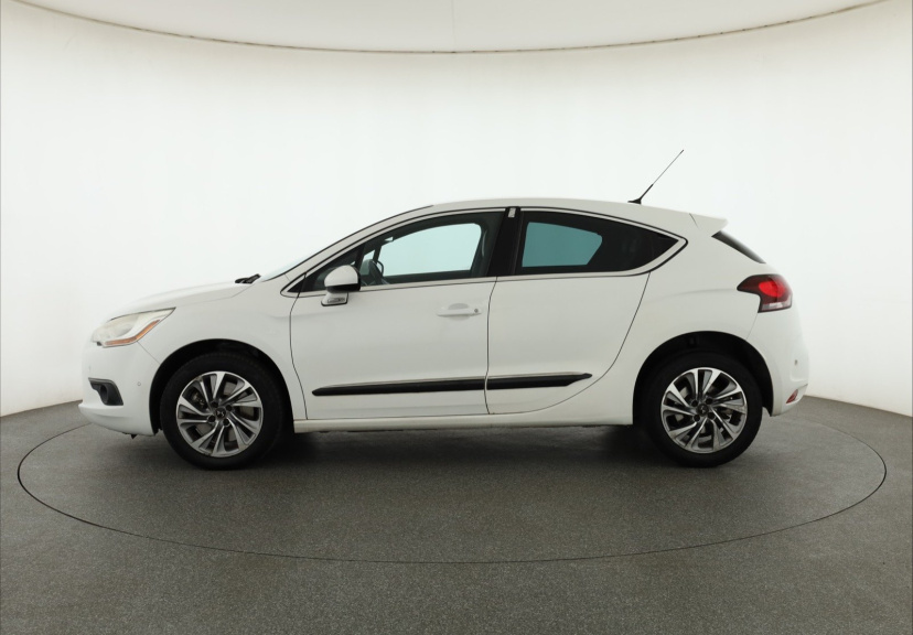 Citroen DS4, 2012