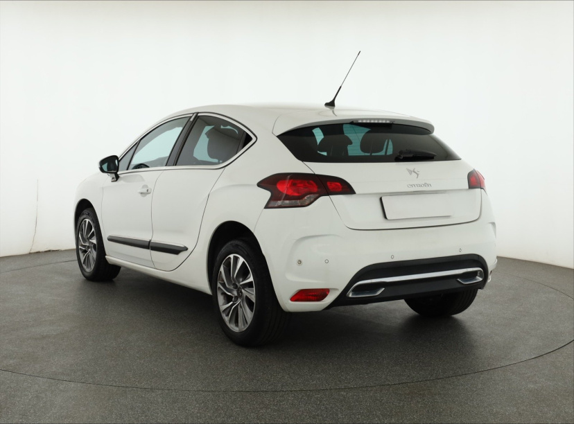 Citroen DS4, 2012