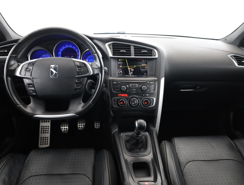 Citroen DS4, 2012
