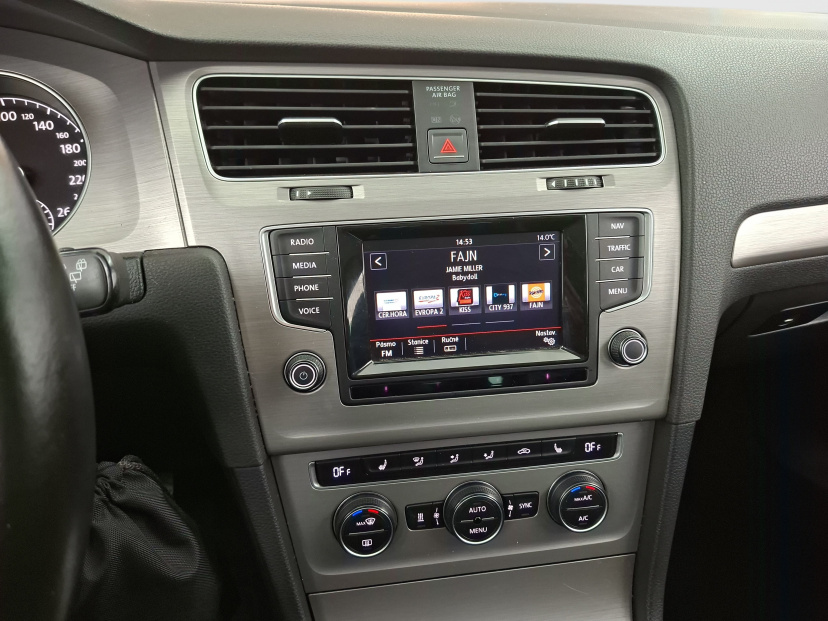 Volkswagen Golf, 2014
