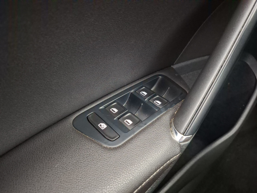 Volkswagen Golf, 2014