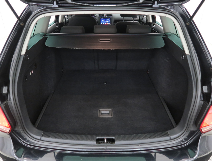 Volkswagen Golf, 2011