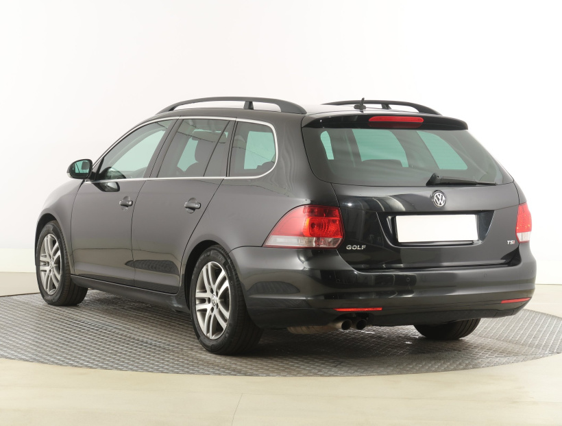 Volkswagen Golf, 2011