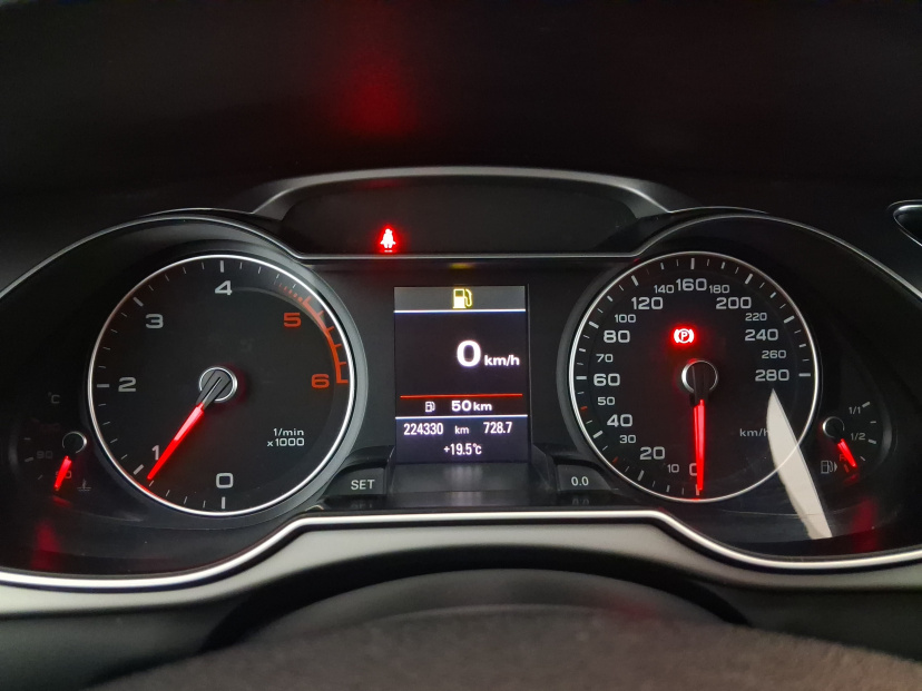 Audi A4, 2012