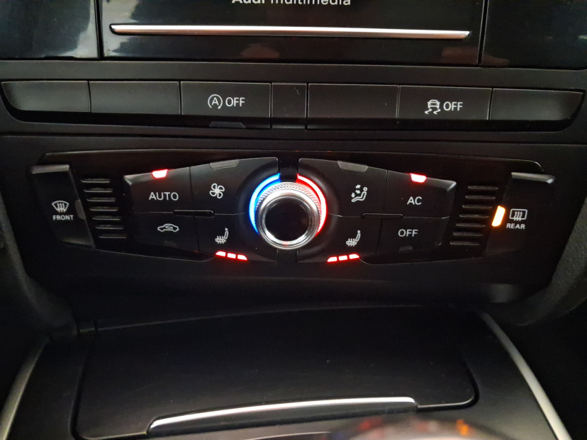Audi A4, 2012