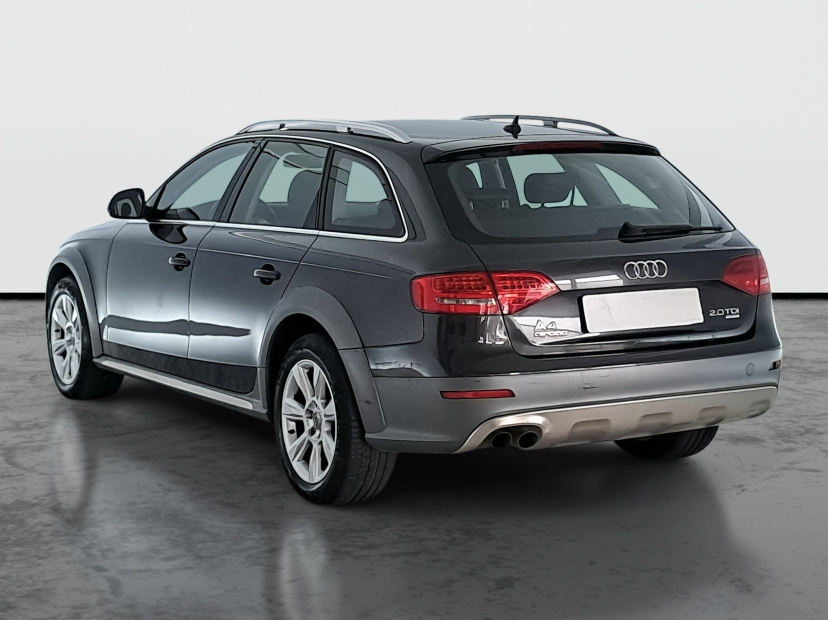 Audi A4 Allroad, 2010