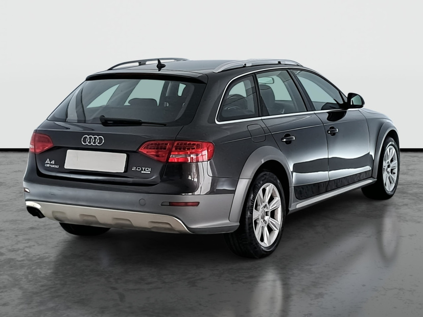 Audi A4 Allroad, 2010