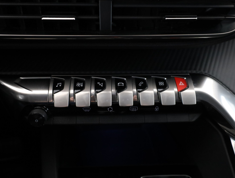 Peugeot 5008, 2021