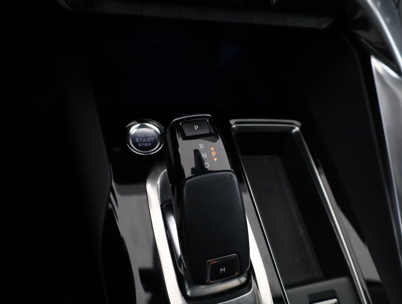 Peugeot 5008, 2021