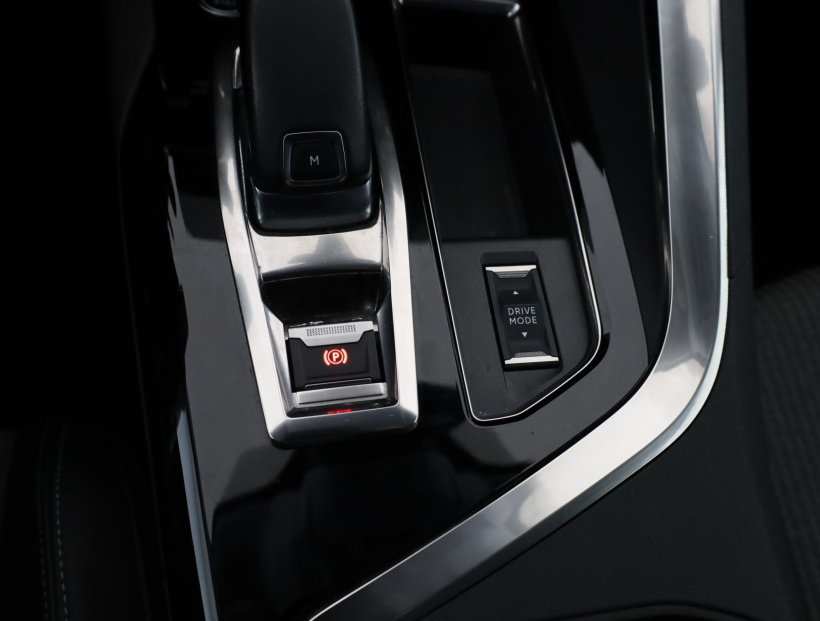 Peugeot 5008, 2021