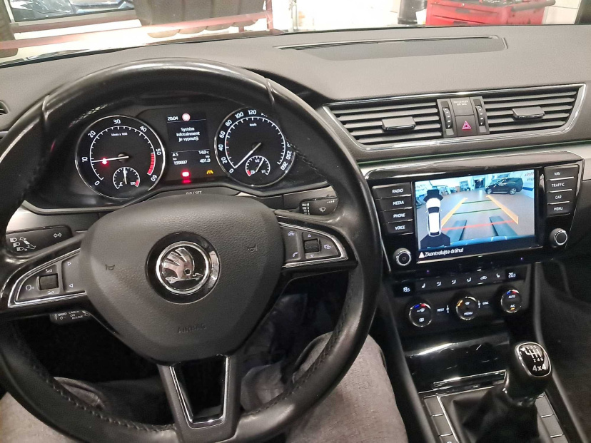 Škoda Superb, 2015