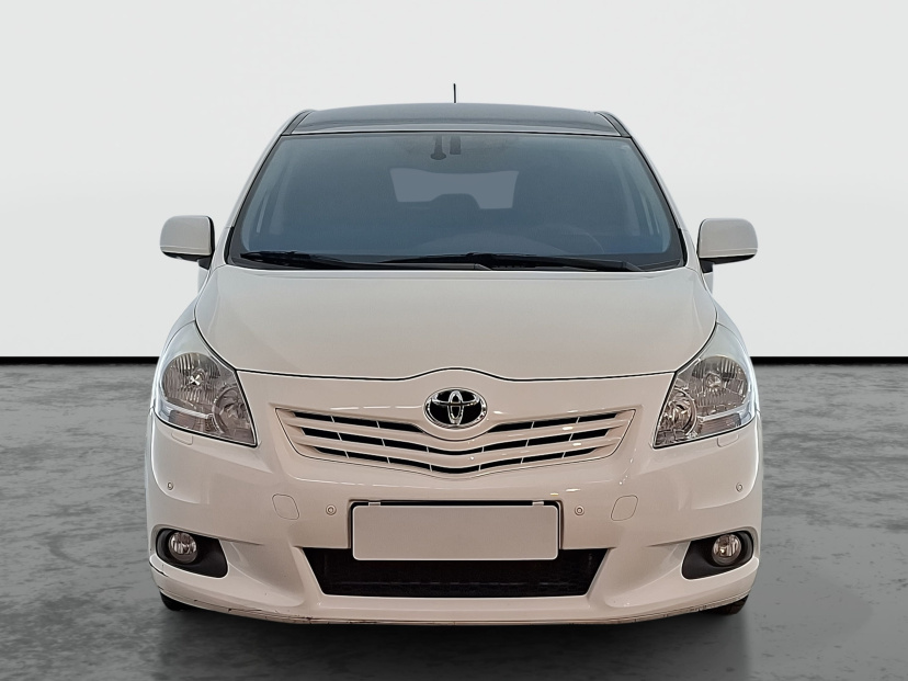 Toyota Verso, 2010