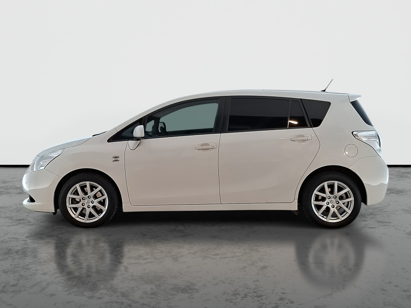 Toyota Verso, 2010
