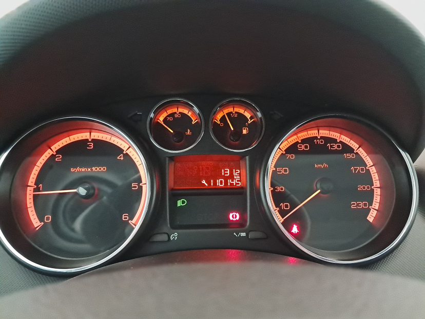 Peugeot 308, 2011