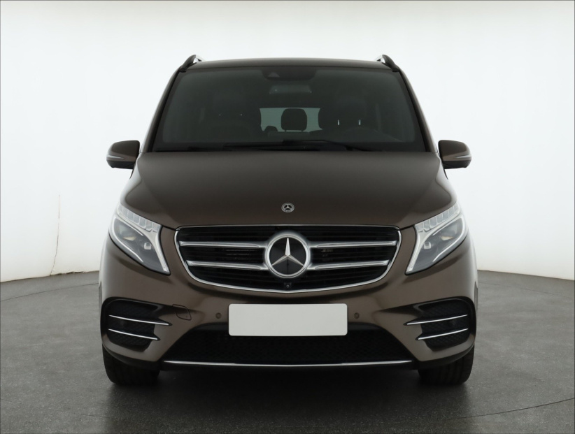 Mercedes-Benz V, 2017